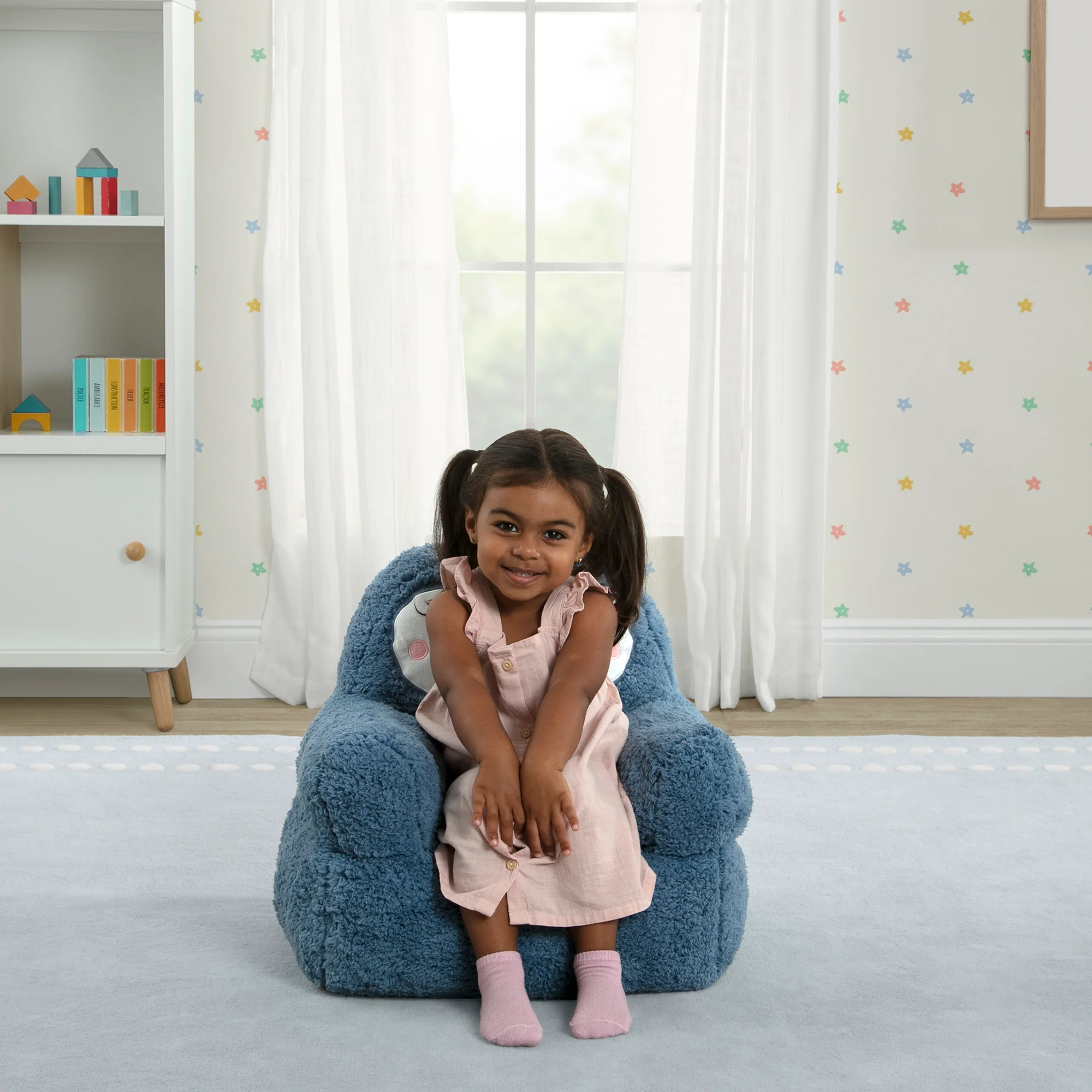 Penguin Cozee Buddy Chair - Image 6