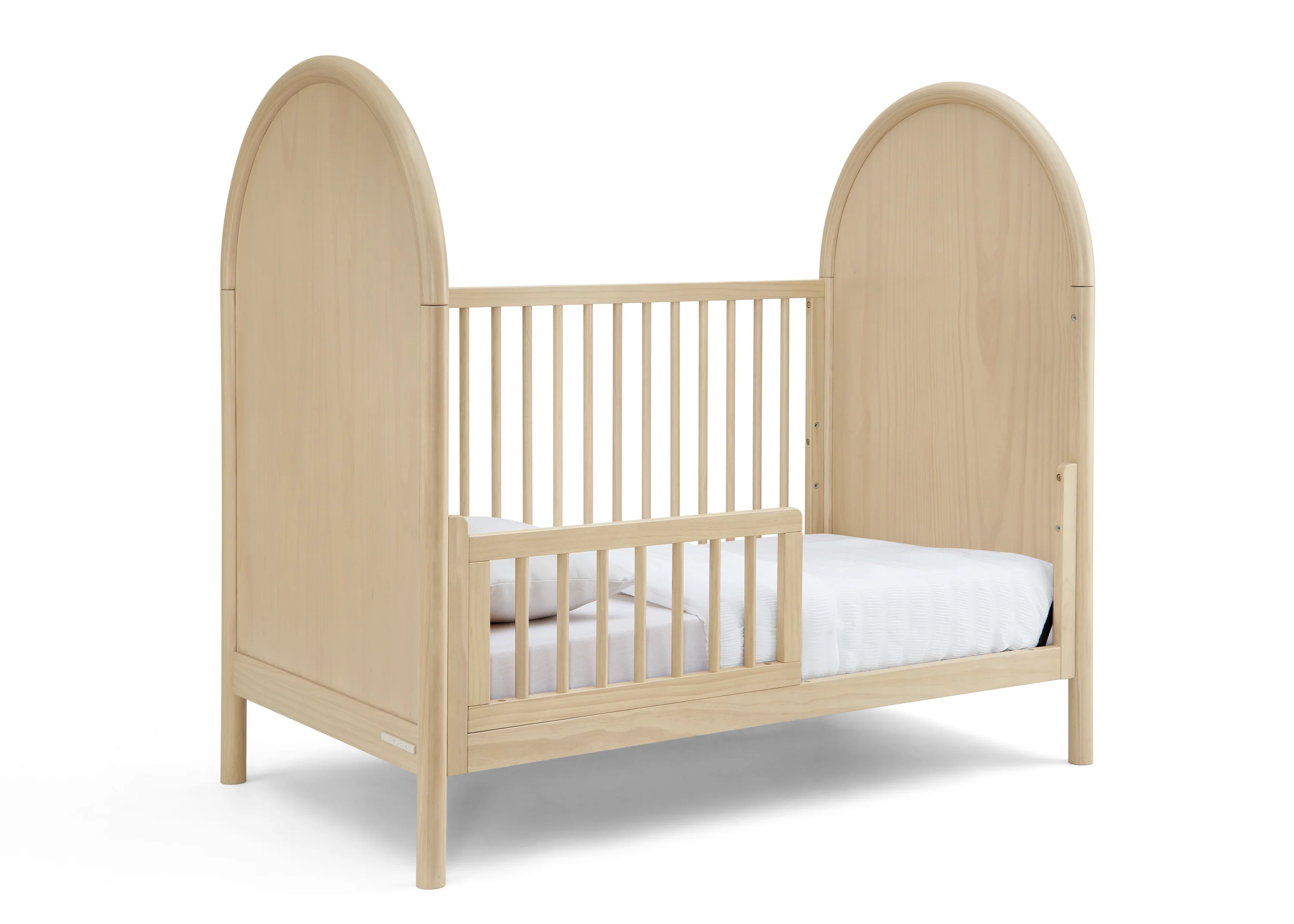 Vivi 4-in-1 Convertible Crib - Image 12